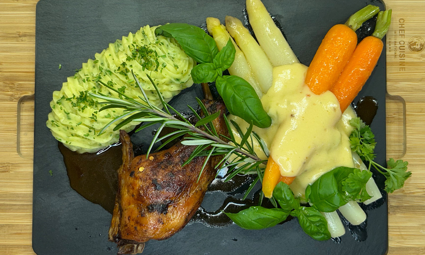 Kaninchenkeule_Osterrezept_Web